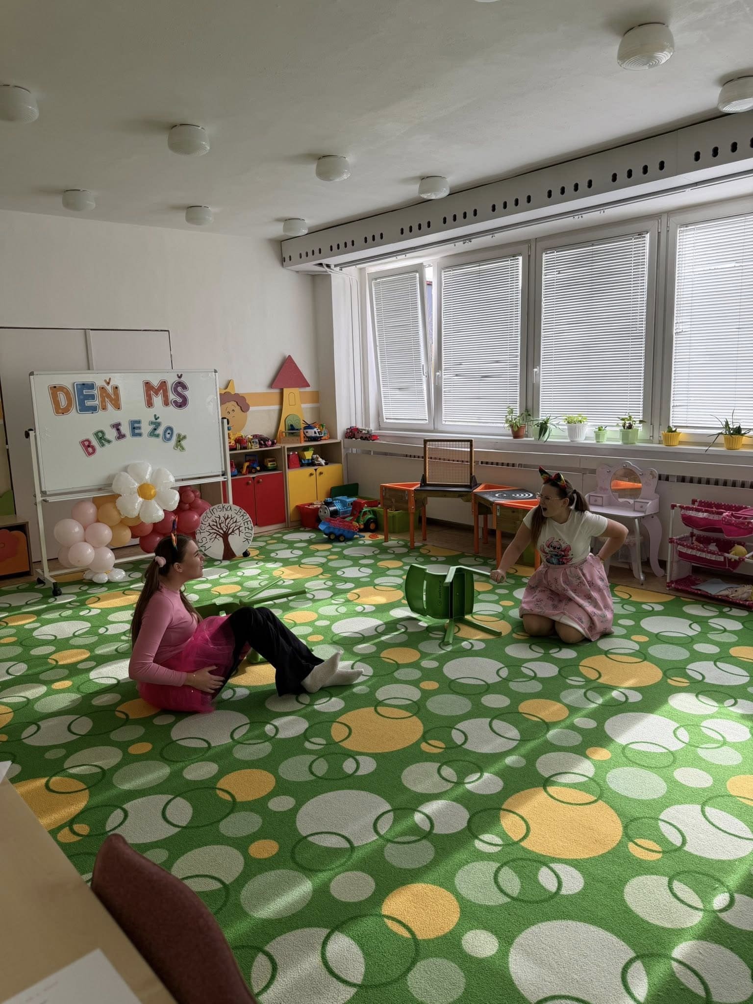 574609252_122195386490521271_1819537817475531577_n