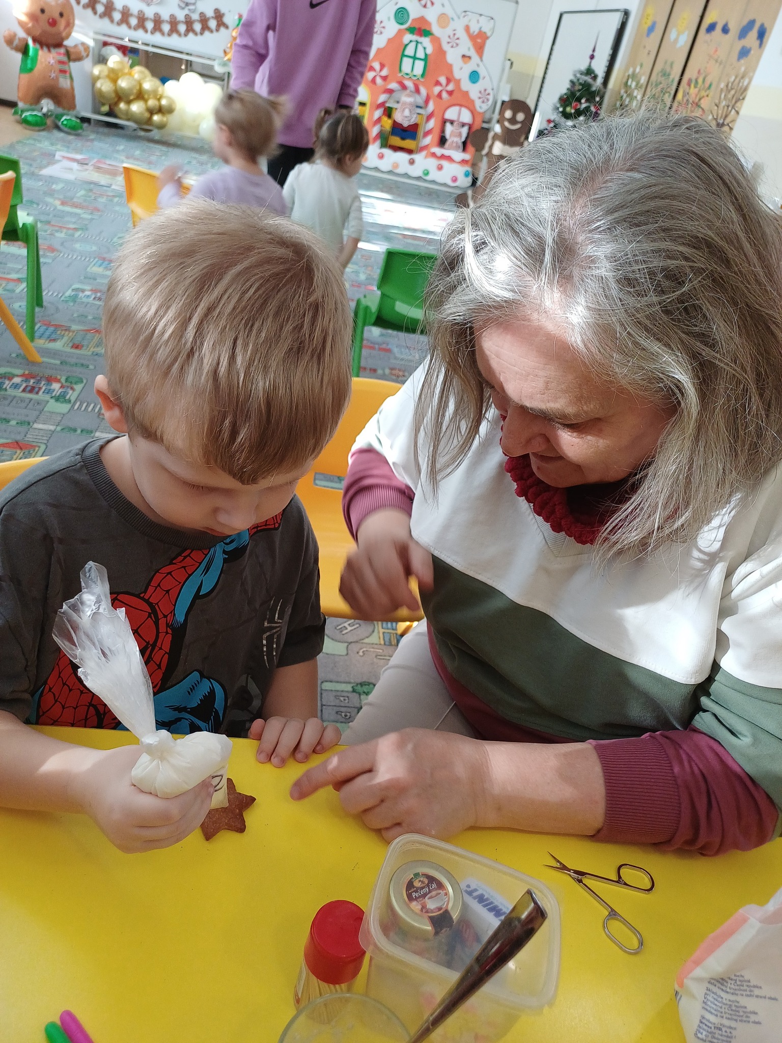 598692060_122202758504521271_2438817317451629618_n