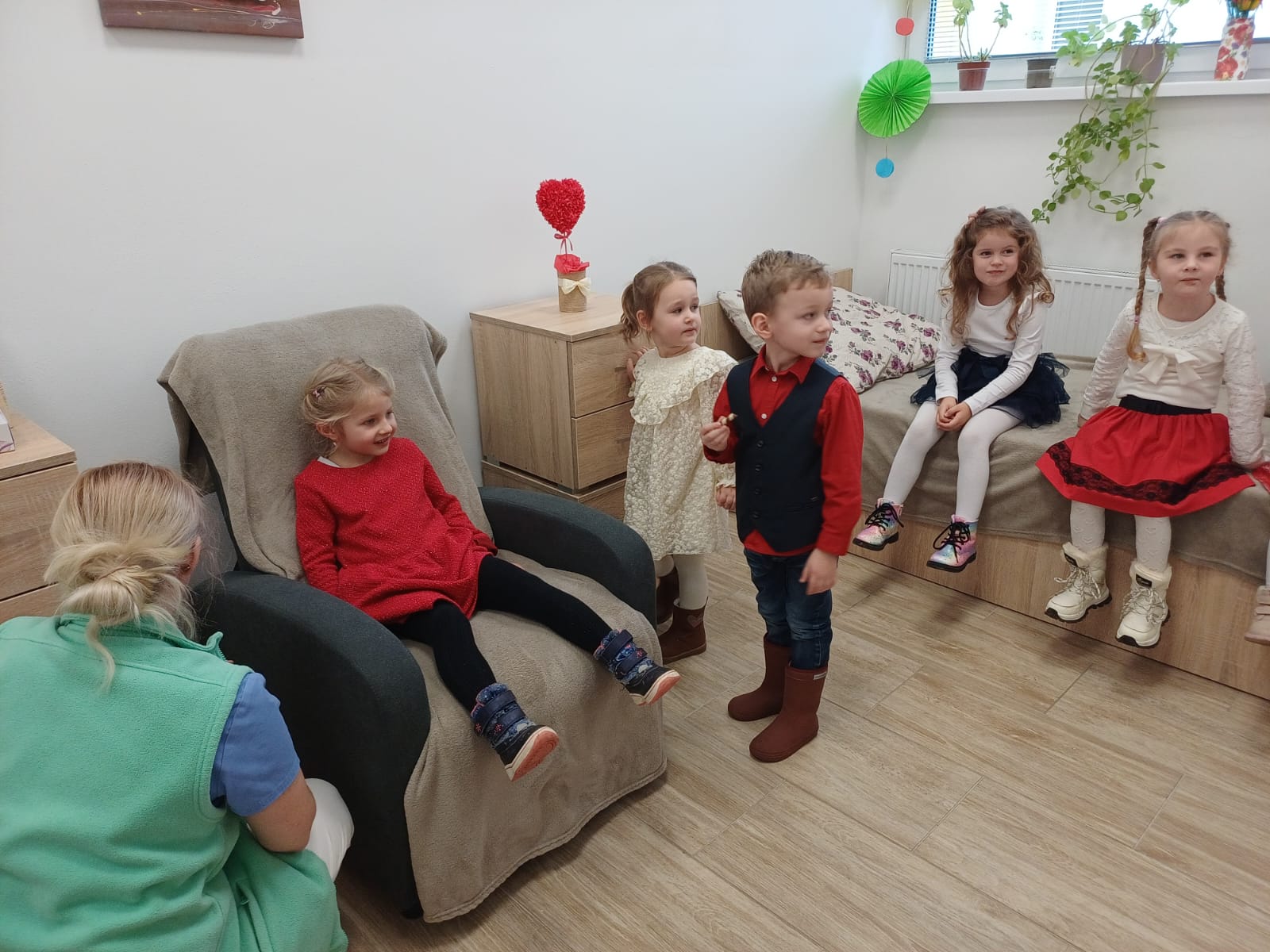 597851212_122202766346521271_2973507308475024261_n