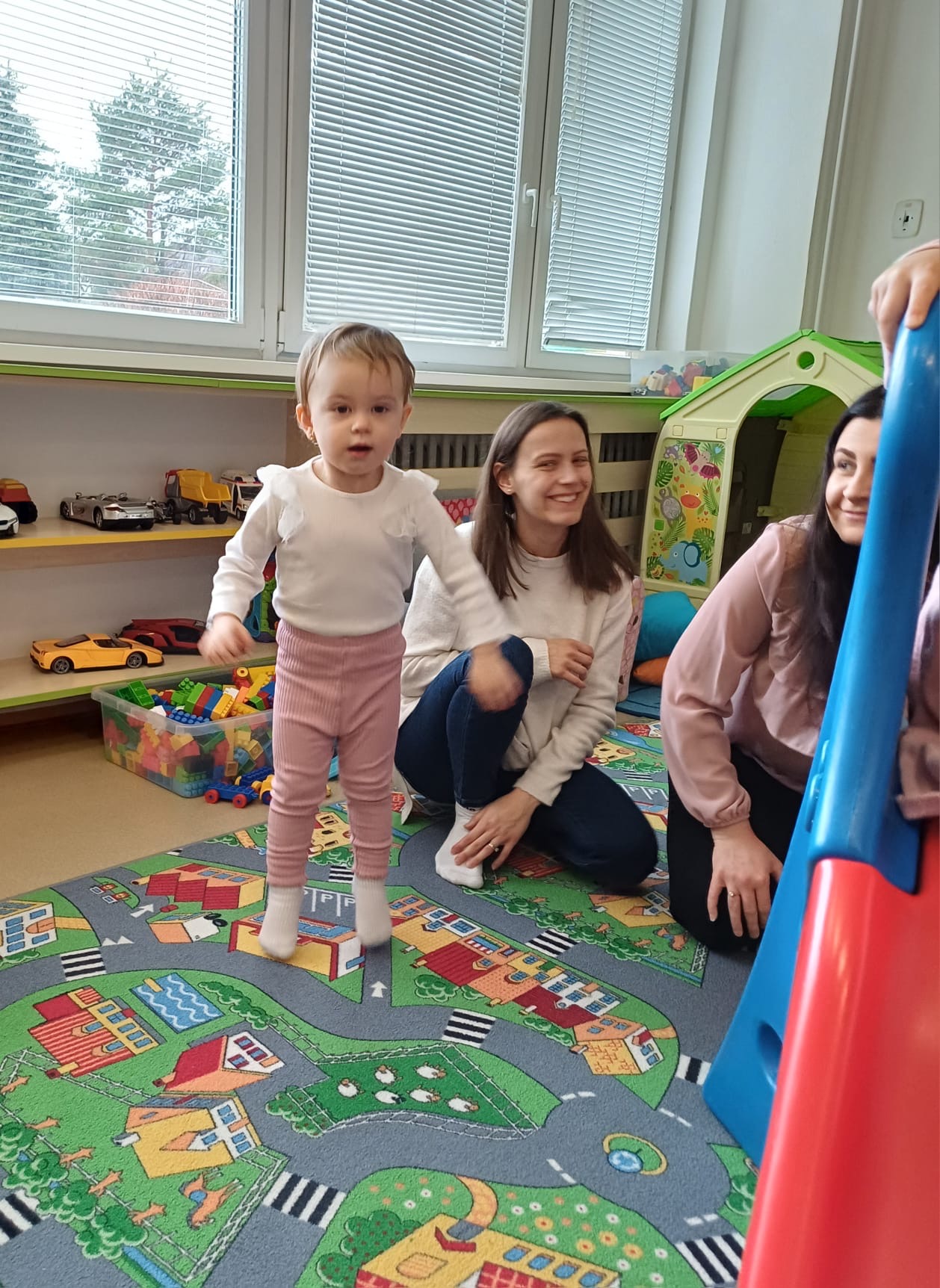 d5efd469-2a39-4dab-8946-df085a1481ec