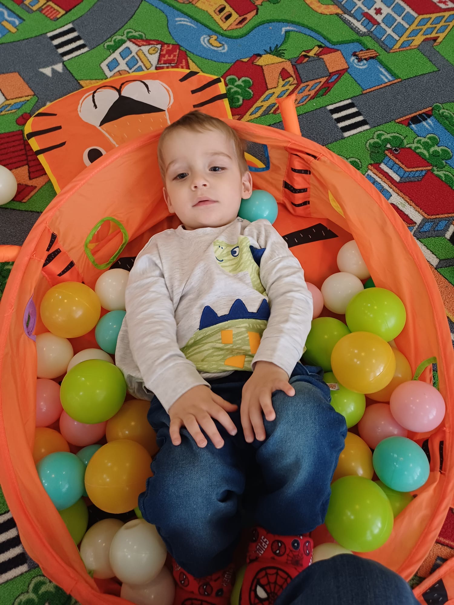 37ba5541-3f34-429f-b280-688876ddb286