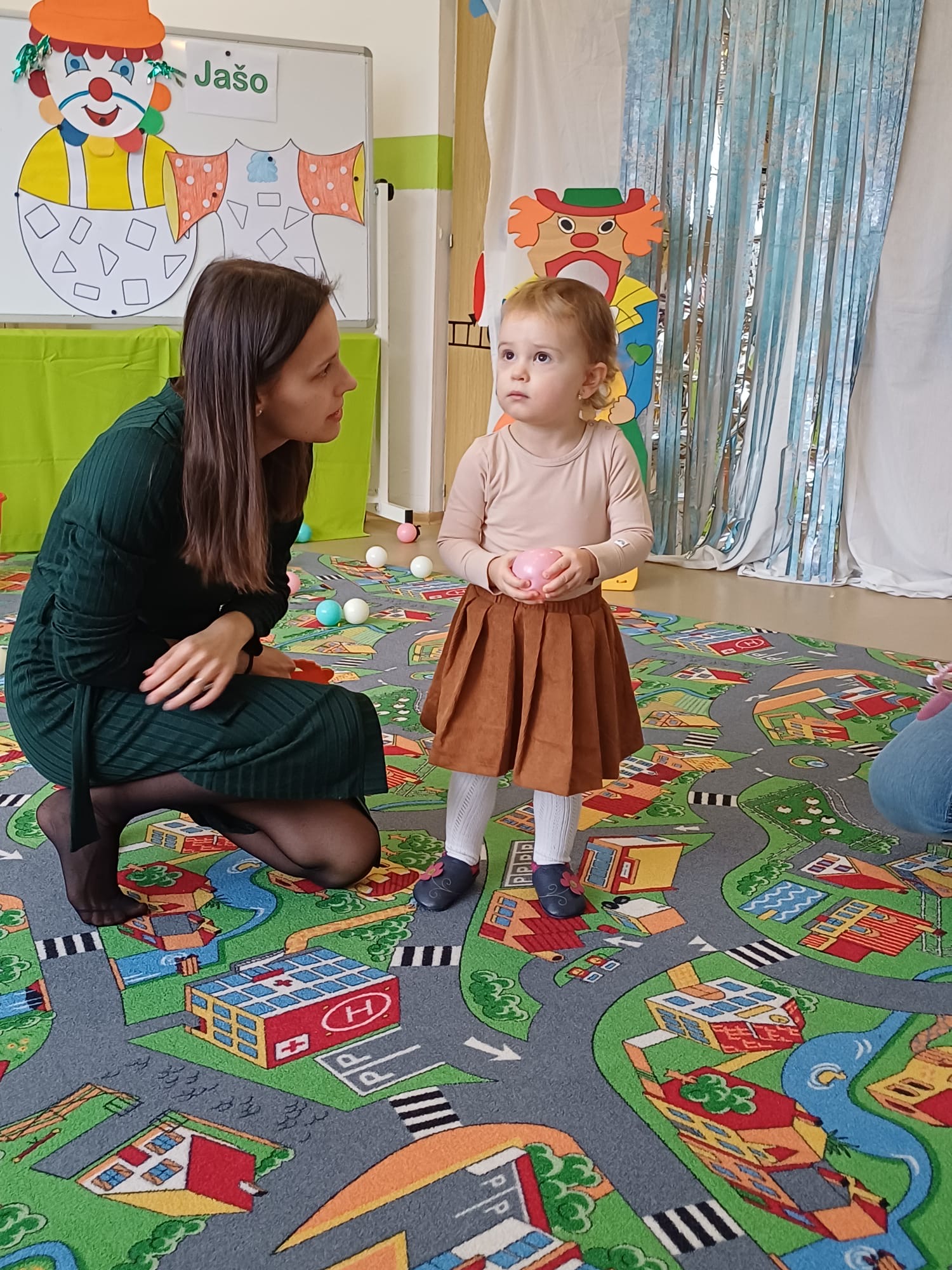 d9cfea43-5c91-41af-b5b1-498a3ba5b31b