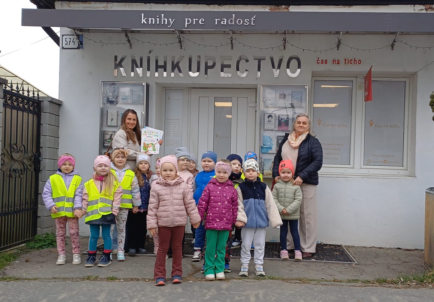 654202403_122222888558521271_4080419383390144552_n