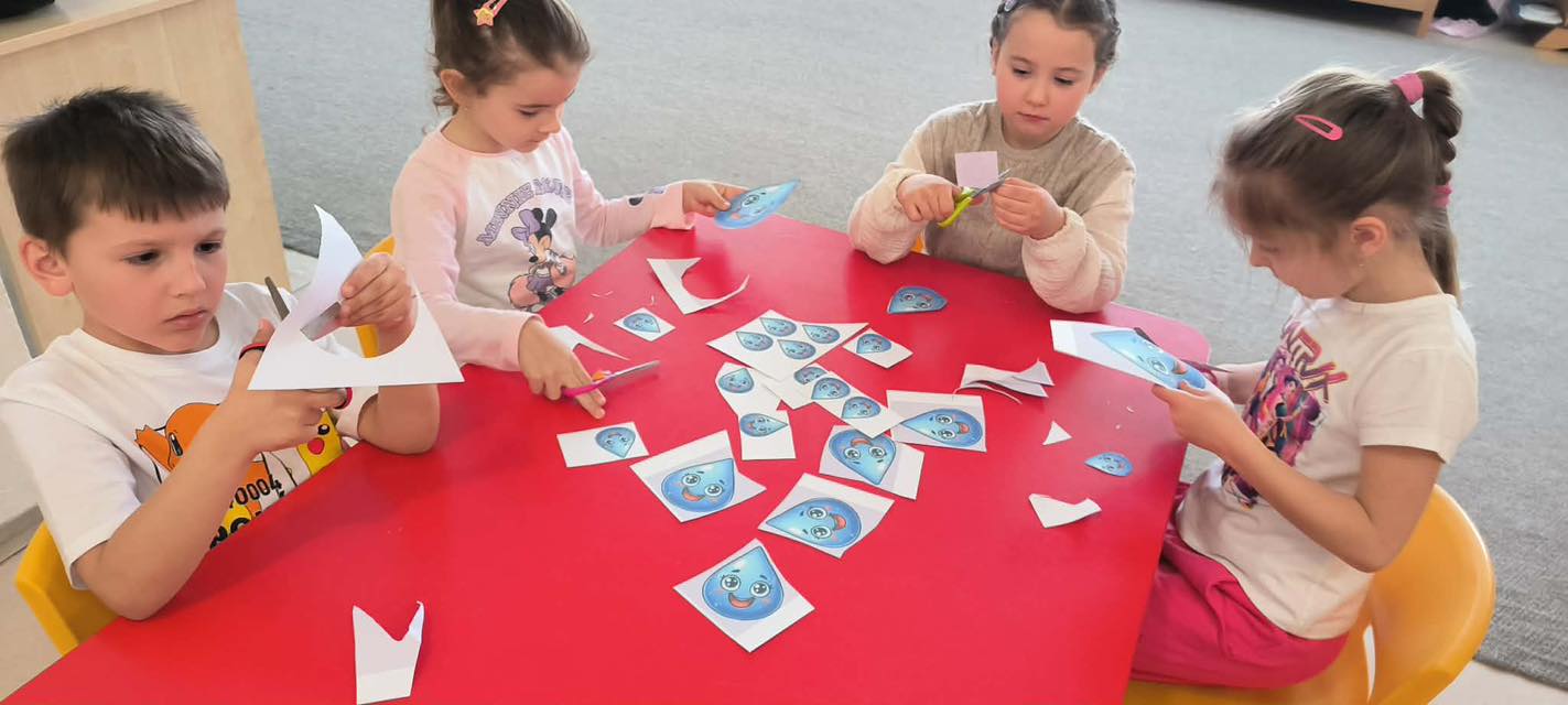 653709880_122223236462521271_6893835222877696468_n